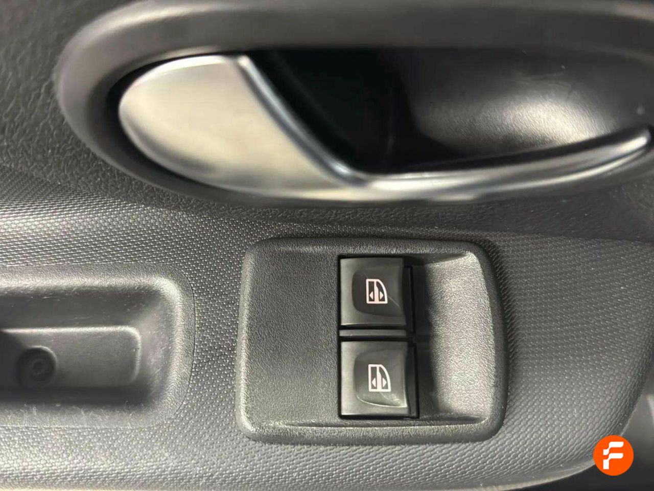 Foto Dacia Sandero 19