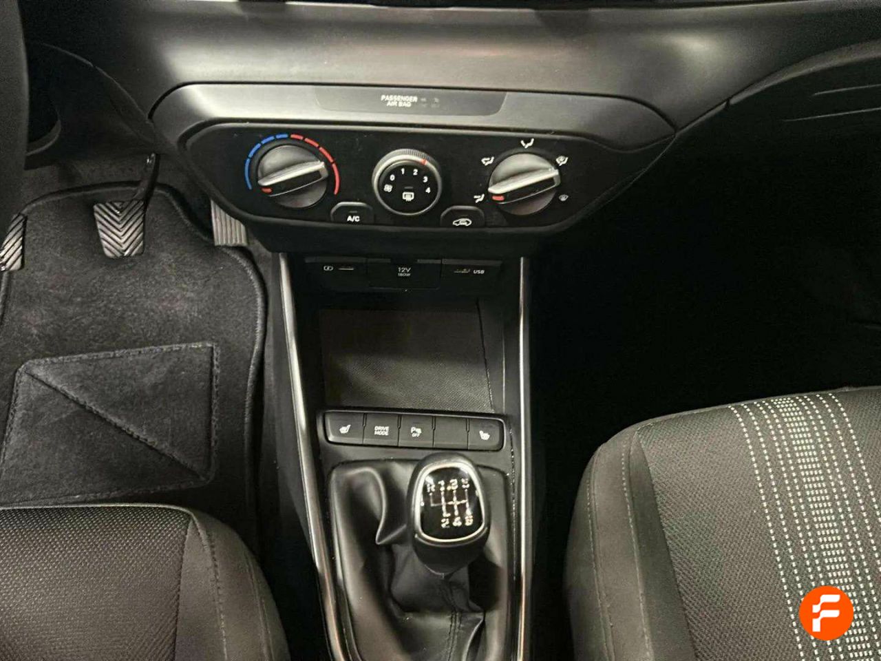 Foto Hyundai i20 19