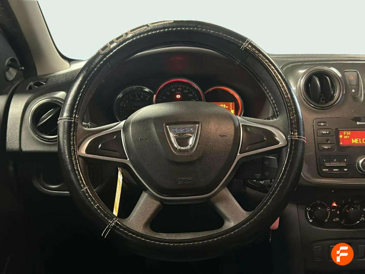 Foto Dacia Sandero 9