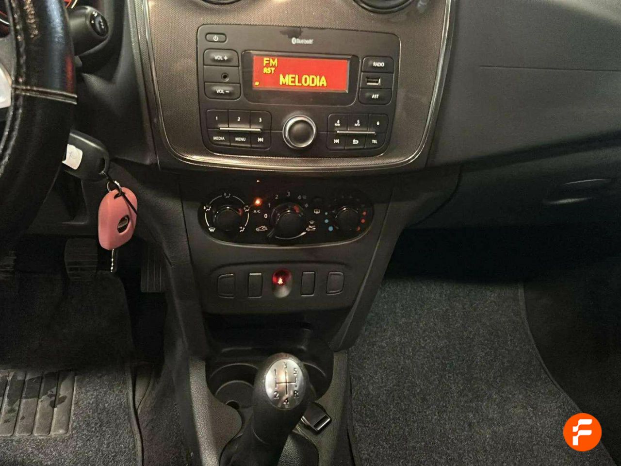 Foto Dacia Sandero 22