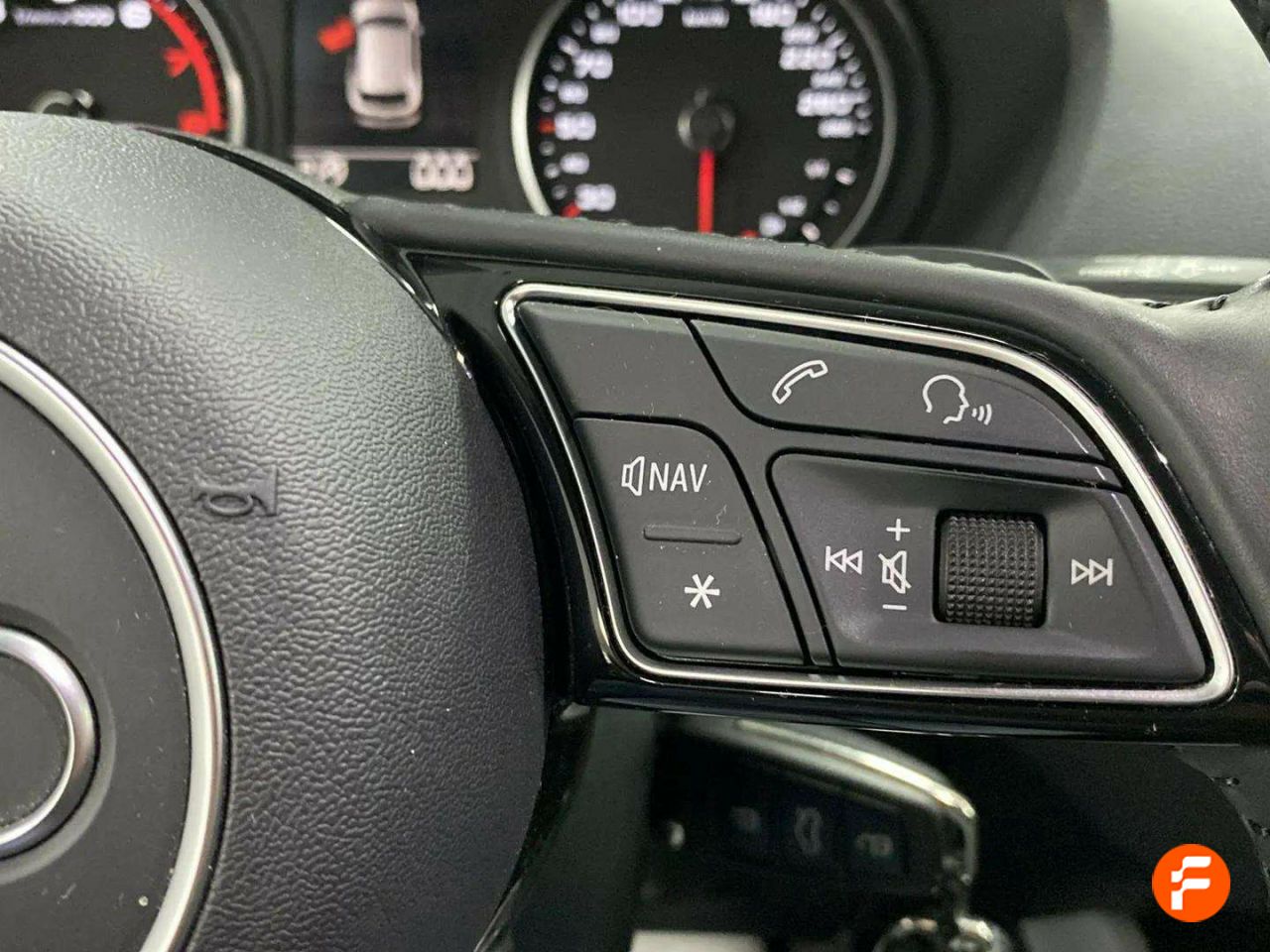 Foto Audi Q2 10