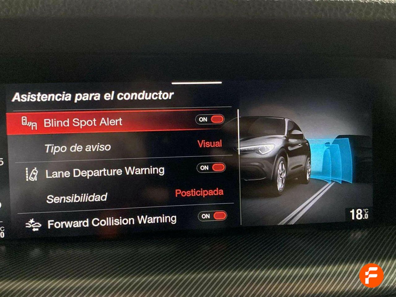 Foto Alfa Romeo Stelvio 26