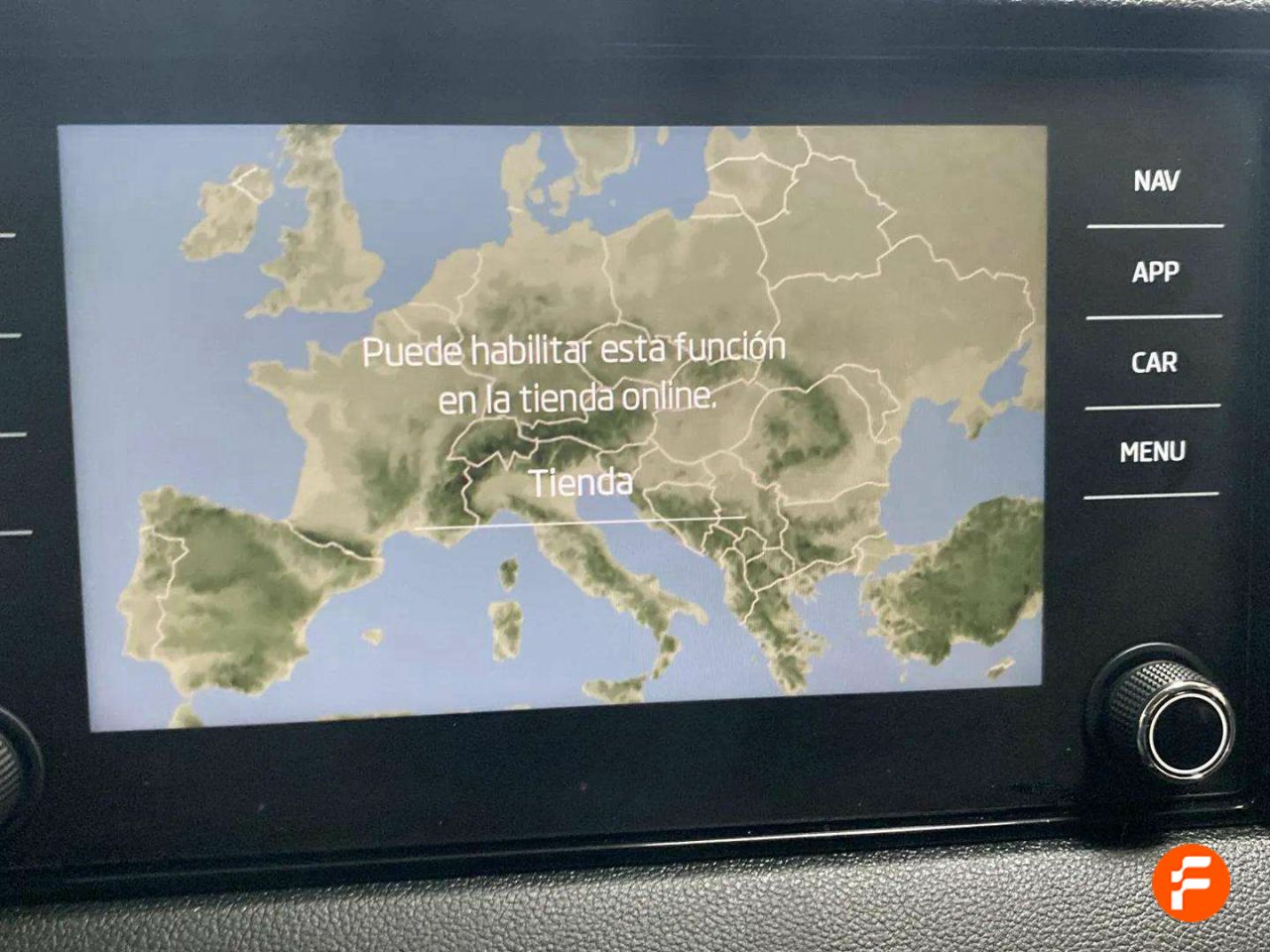Foto Skoda Karoq 11