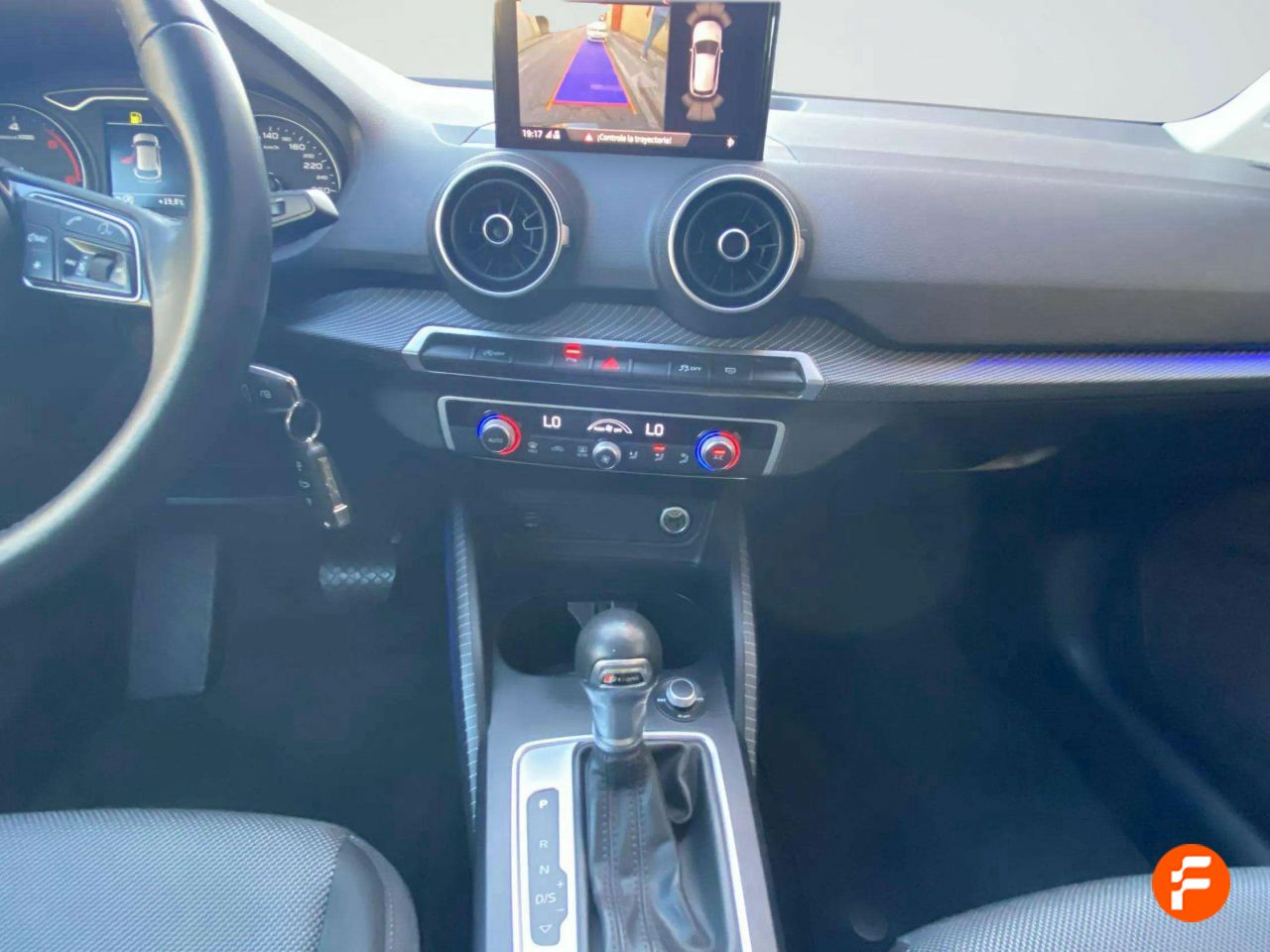Foto Audi Q2 7