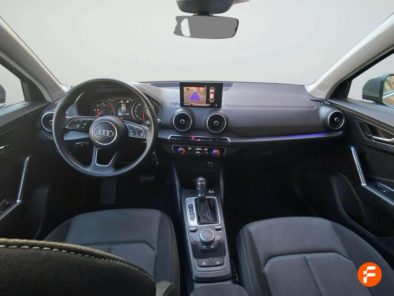 Foto Audi Q2 11