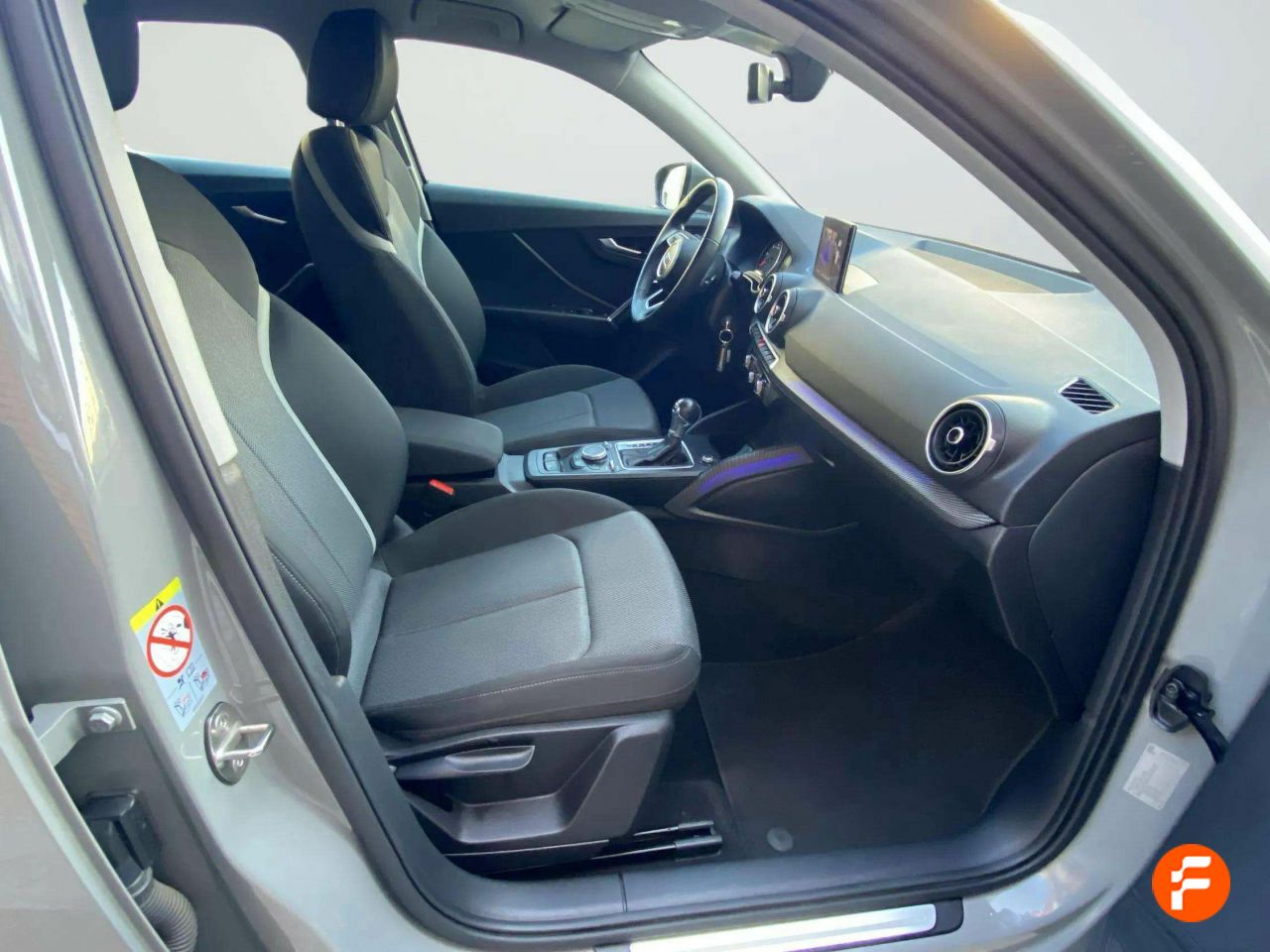 Foto Audi Q2 13