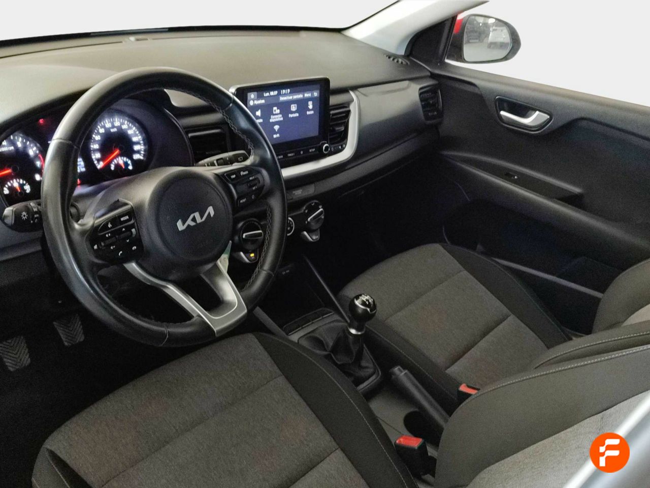 Foto Kia Stonic 10