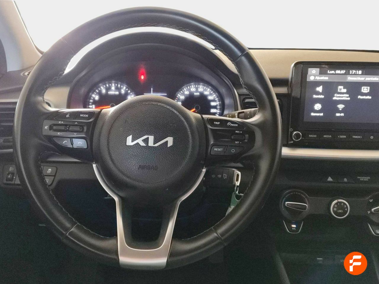 Foto Kia Stonic 12