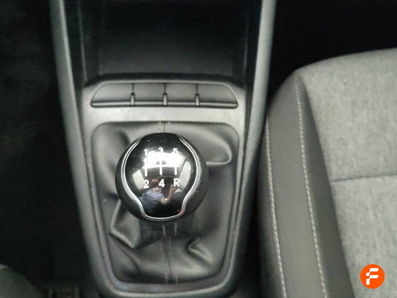 Foto Kia Stonic 22