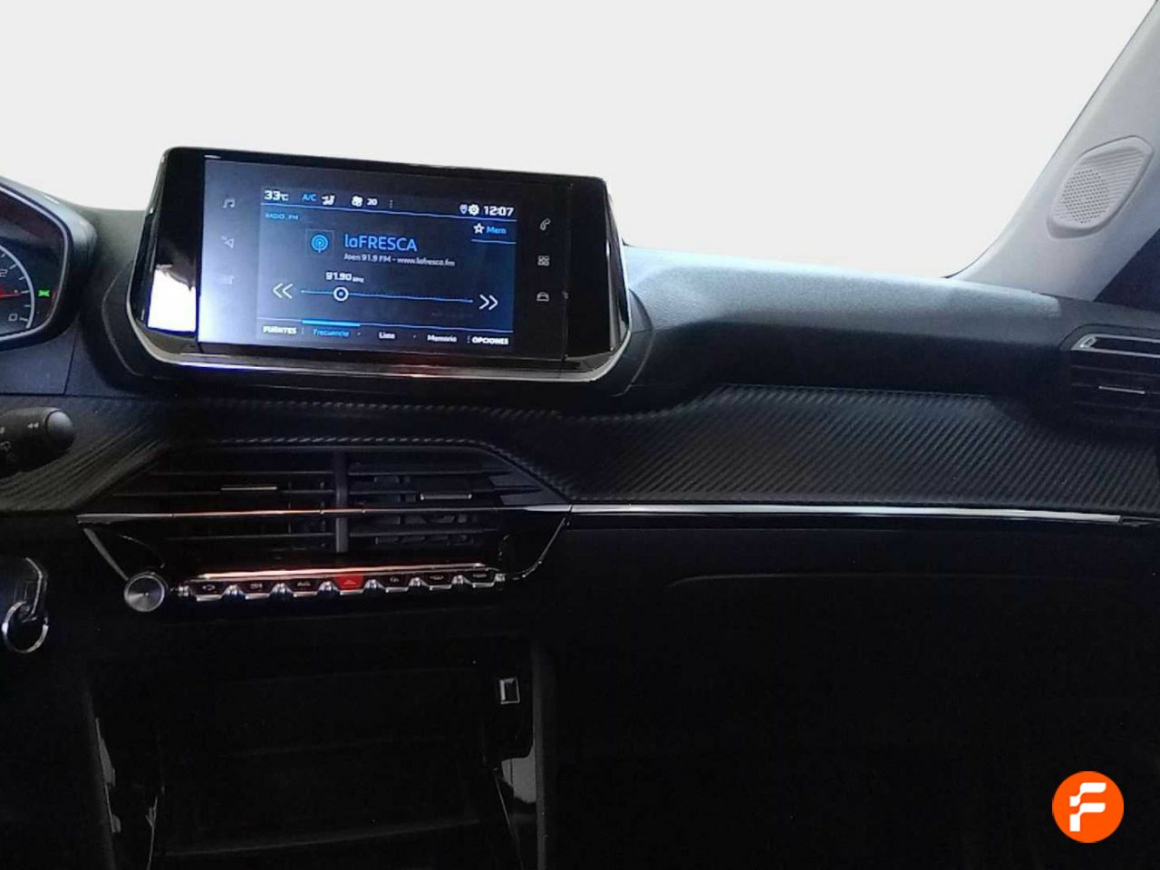 Foto Peugeot 2008 10