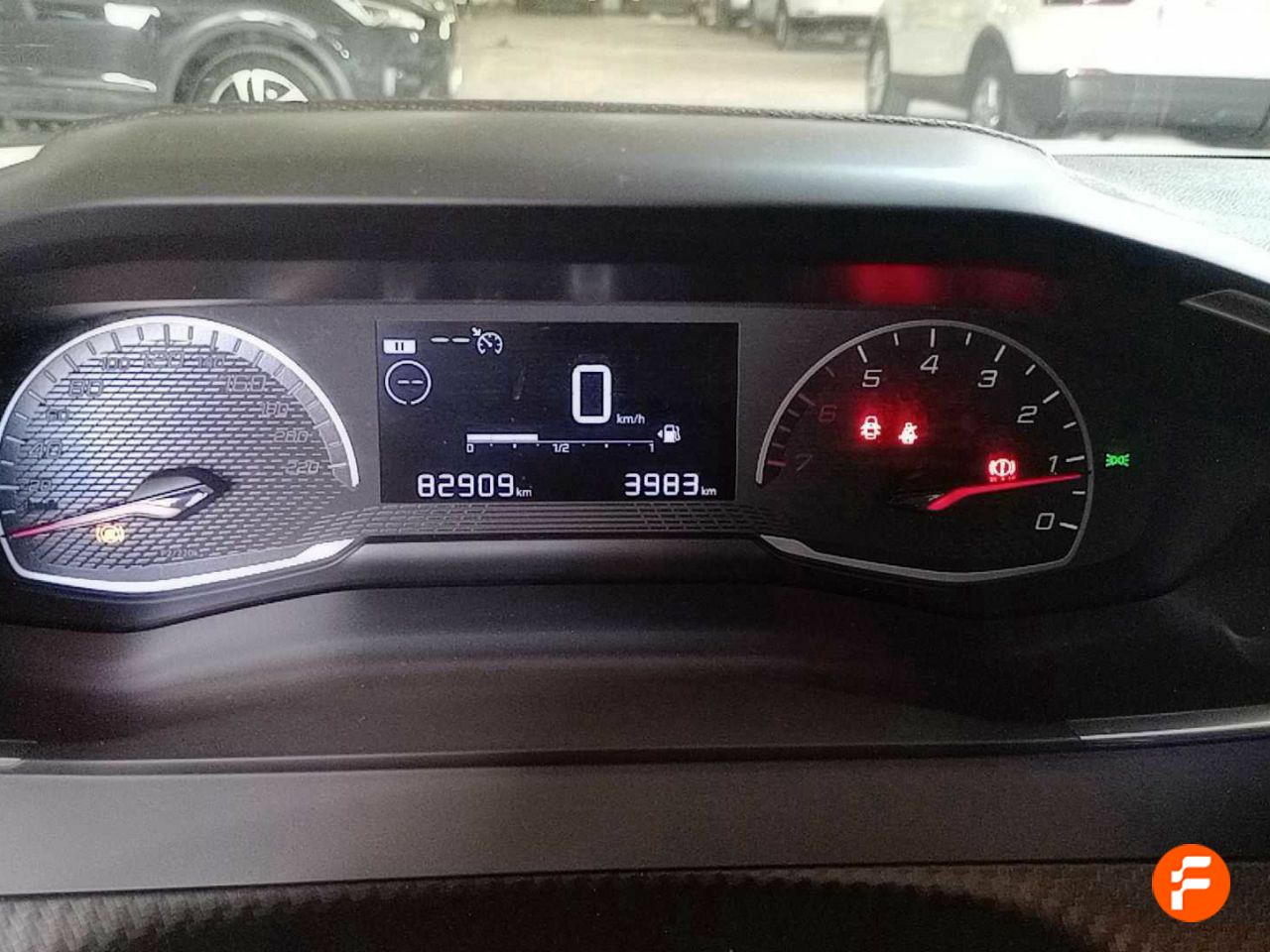 Foto Peugeot 2008 12