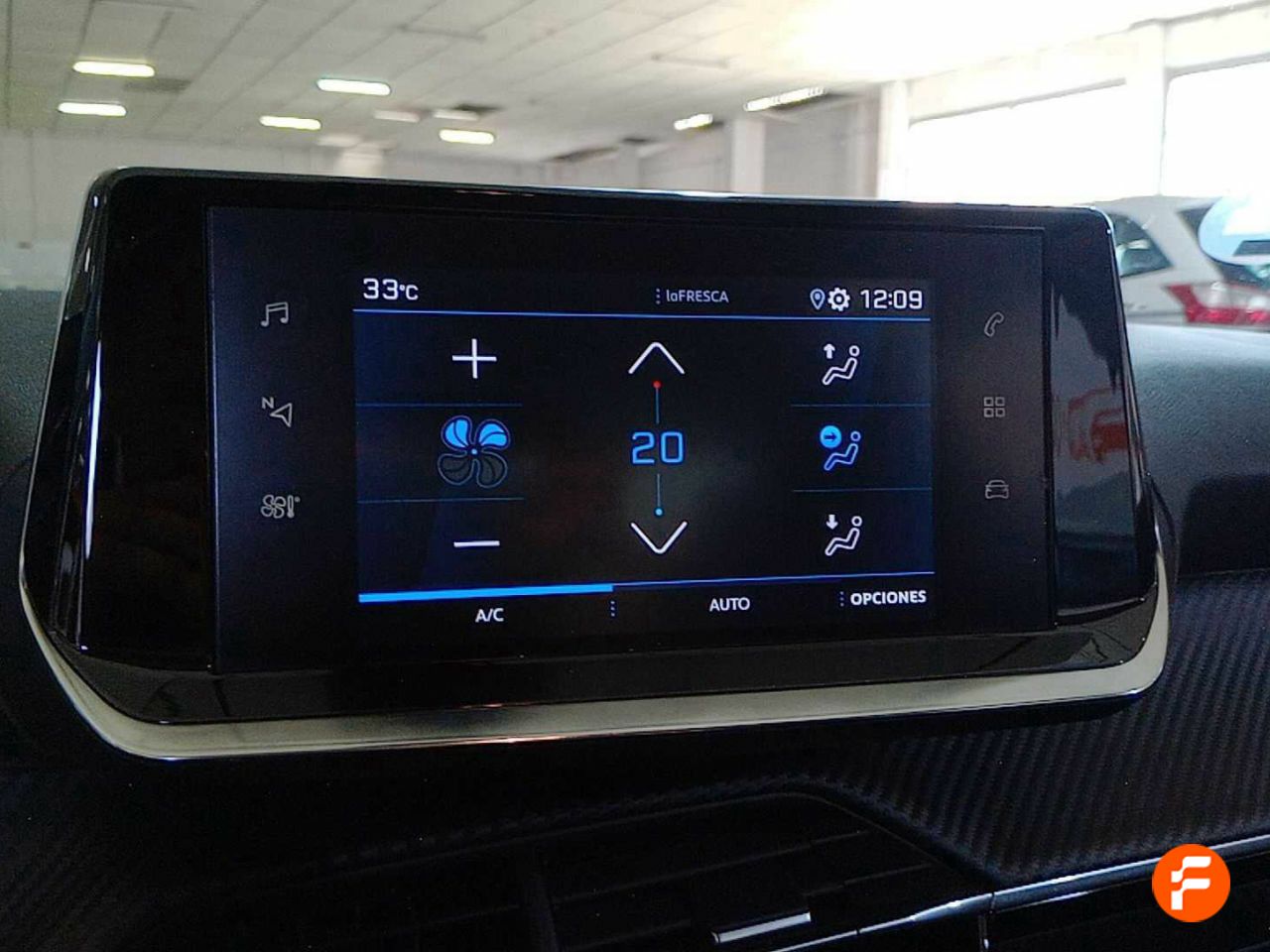 Foto Peugeot 2008 24