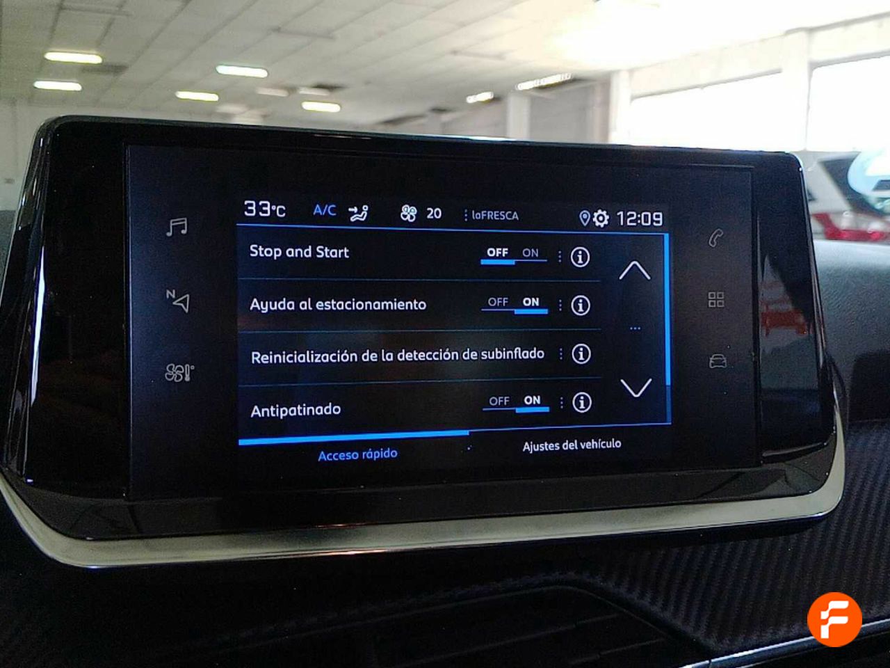 Foto Peugeot 2008 25