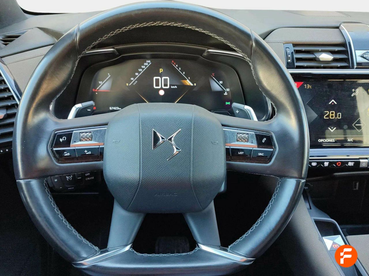 Foto DS Automobiles DS 7 9