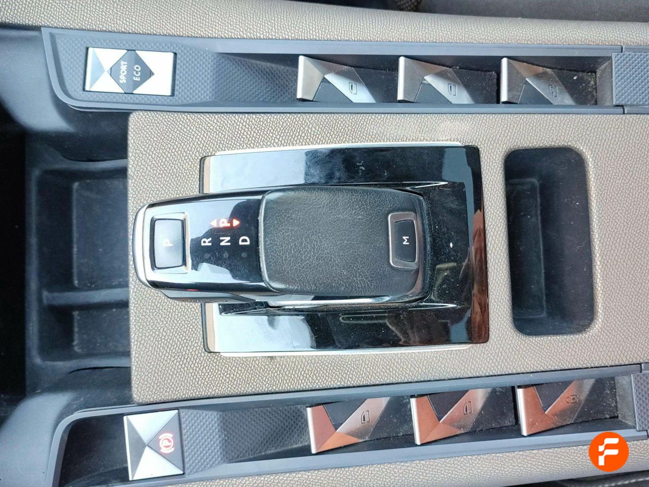Foto DS Automobiles DS 7 16