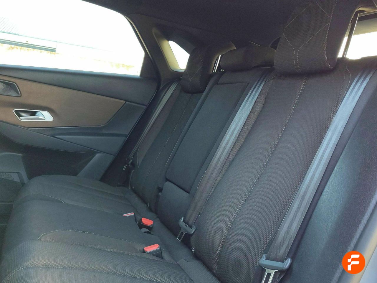 Foto DS Automobiles DS 7 20