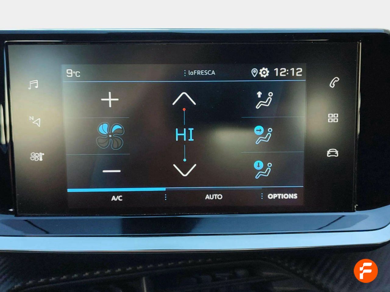 Foto Peugeot 2008 11