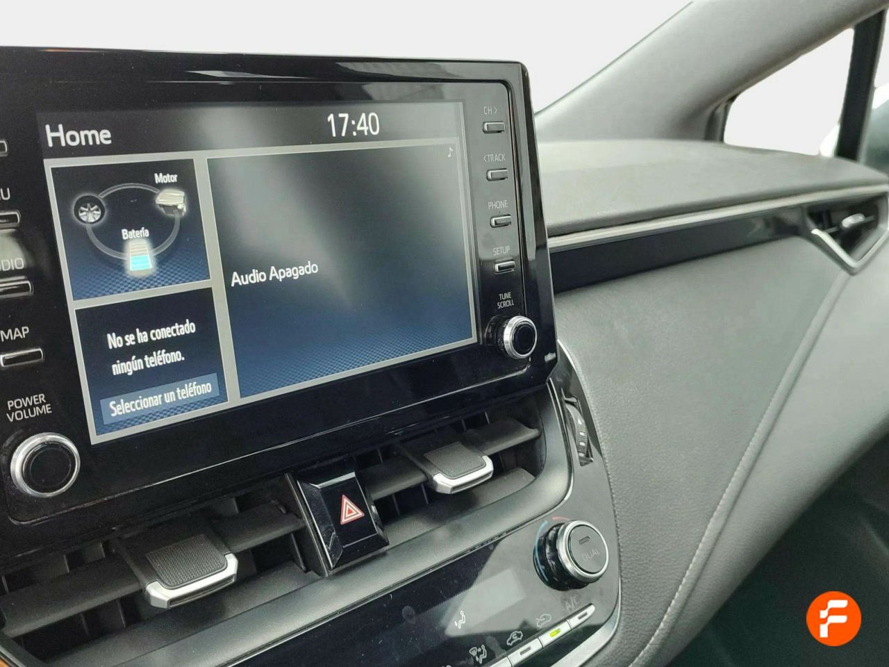 Foto Toyota Corolla 14