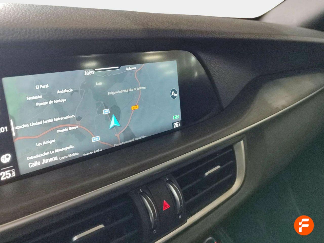 Foto Alfa Romeo Stelvio 10