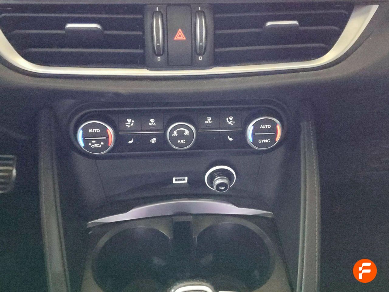 Foto Alfa Romeo Stelvio 16