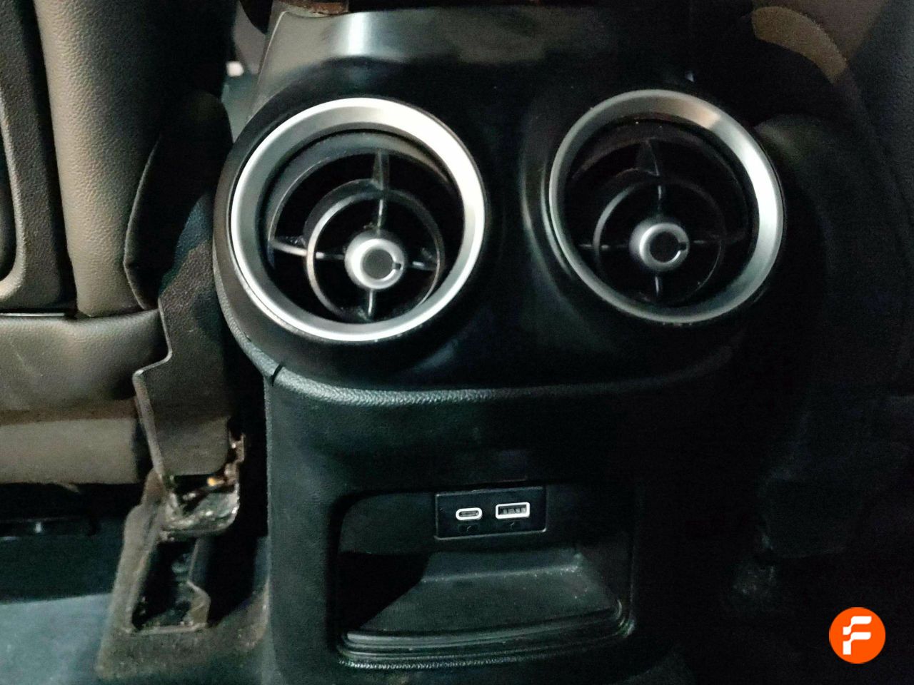 Foto Alfa Romeo Stelvio 21
