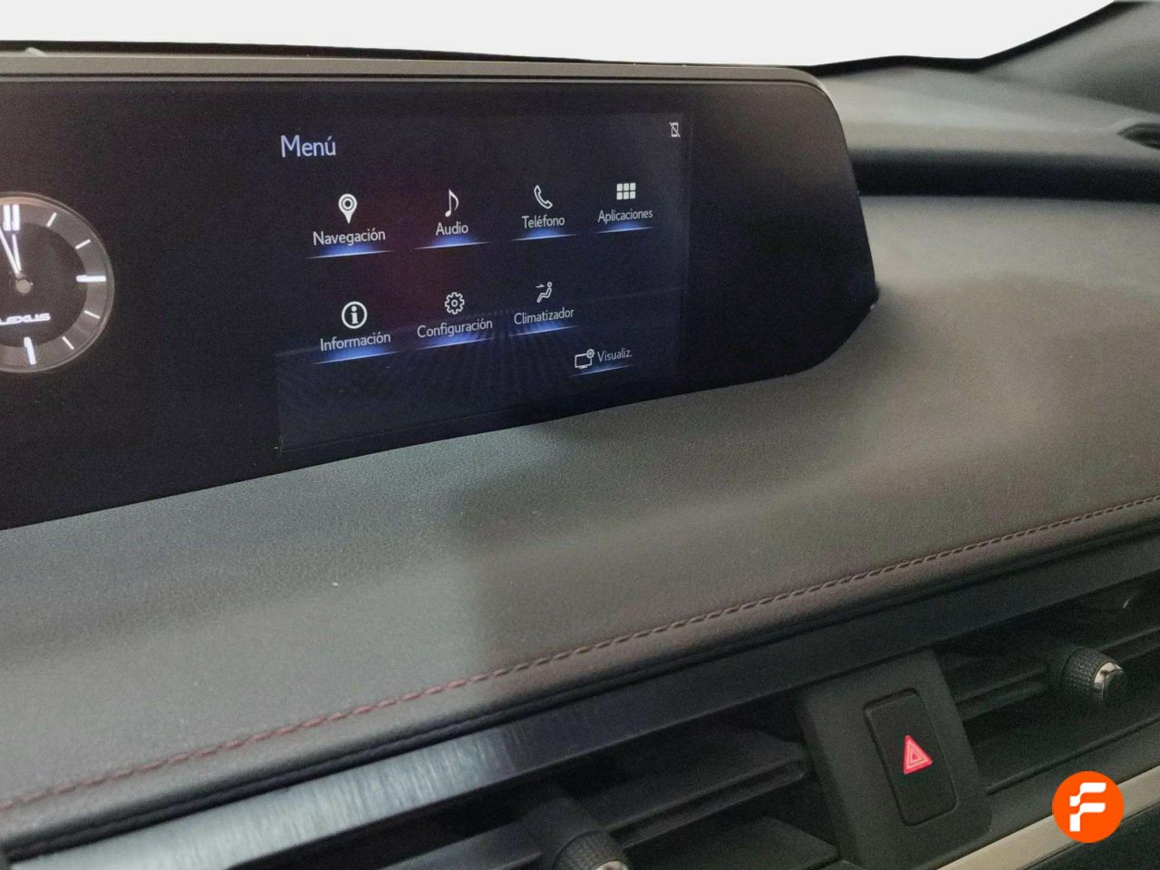 Foto Lexus UX 11