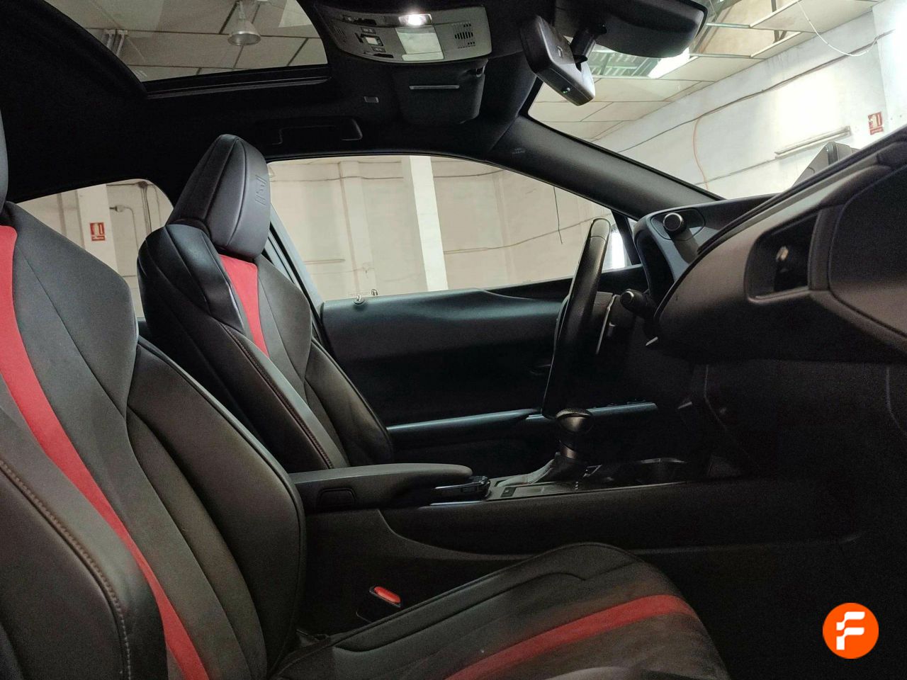 Foto Lexus UX 22