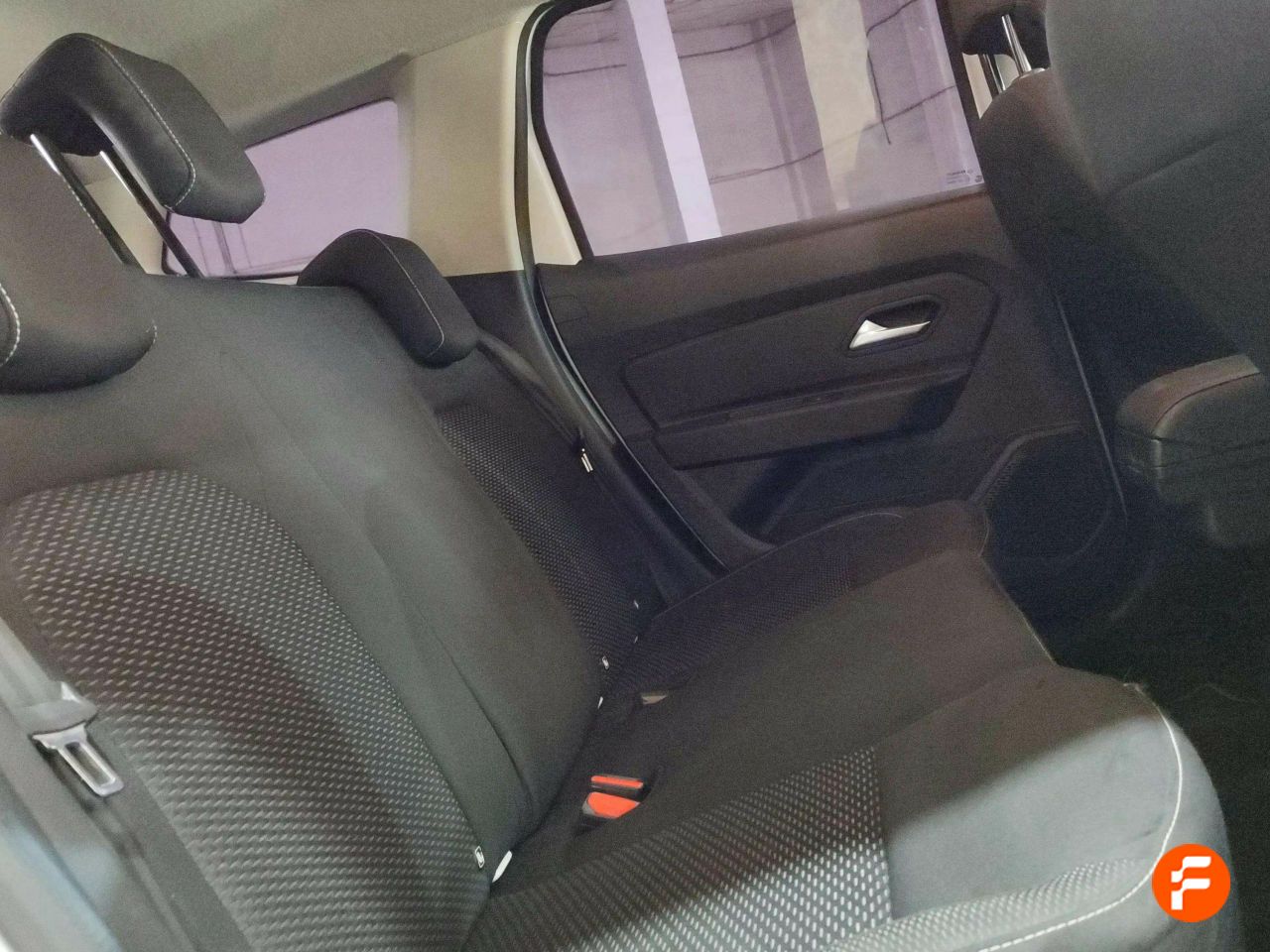 Foto Dacia Duster 19