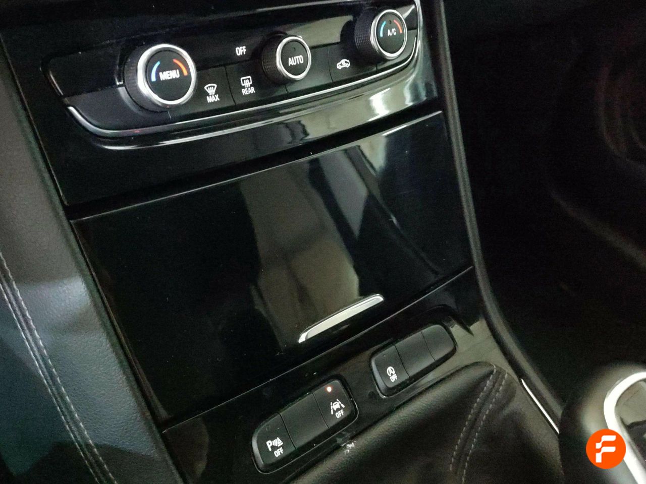 Foto Opel Grandland X 16