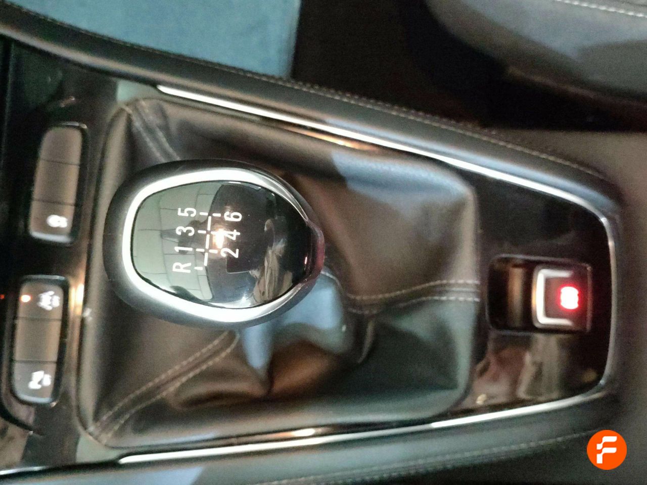 Foto Opel Grandland X 17