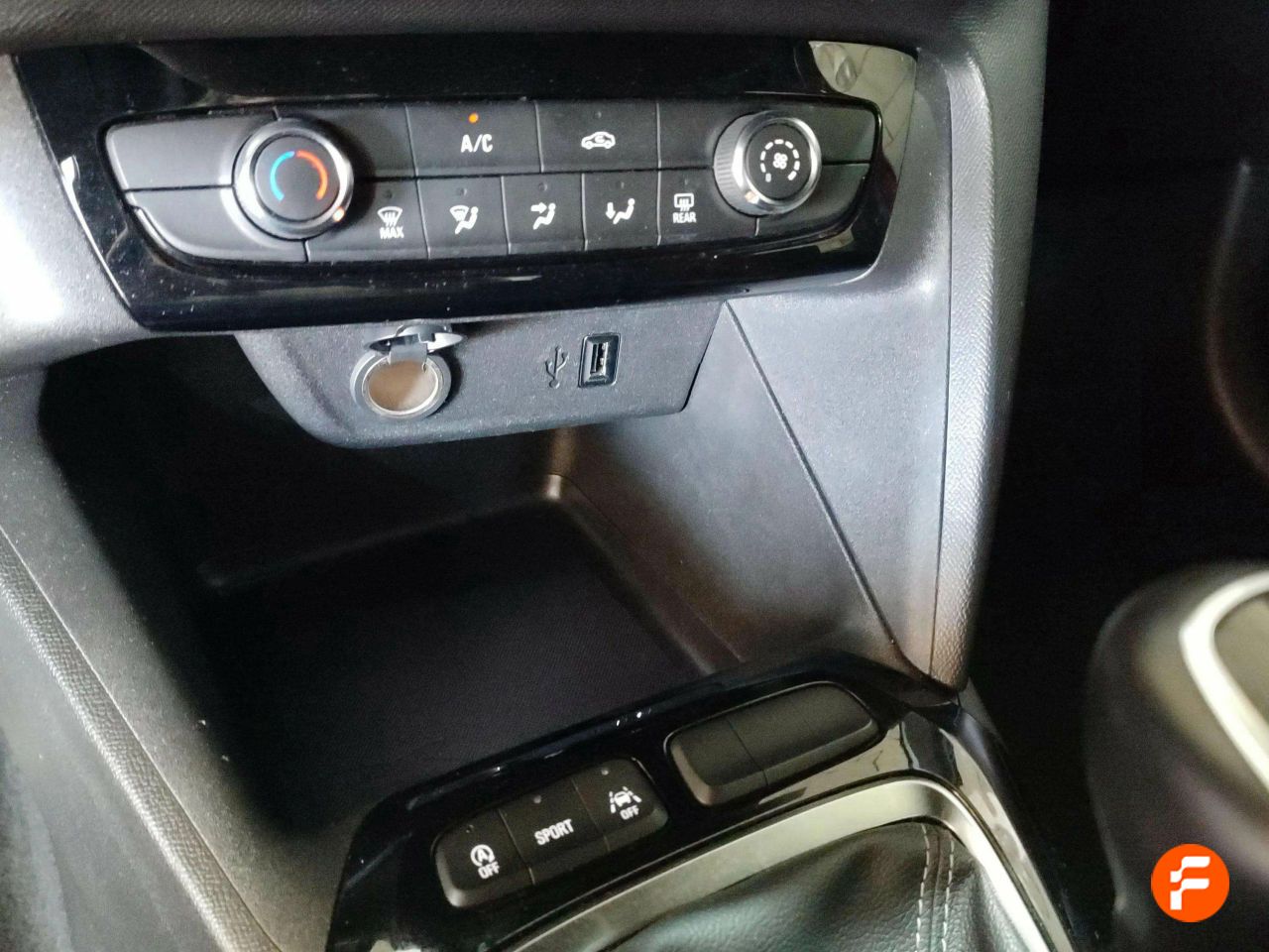 Foto Opel Corsa 14