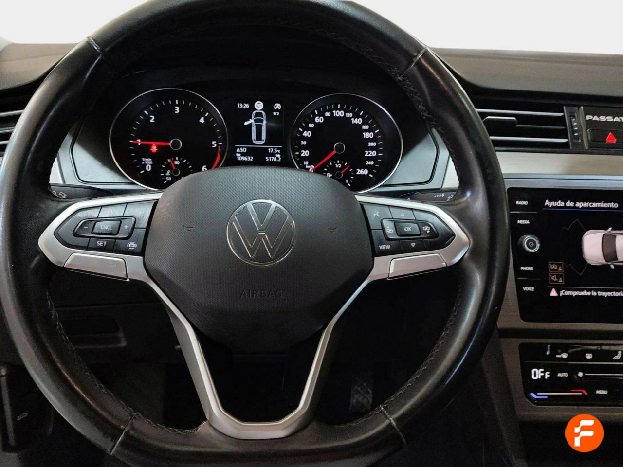 Foto Volkswagen Passat 10
