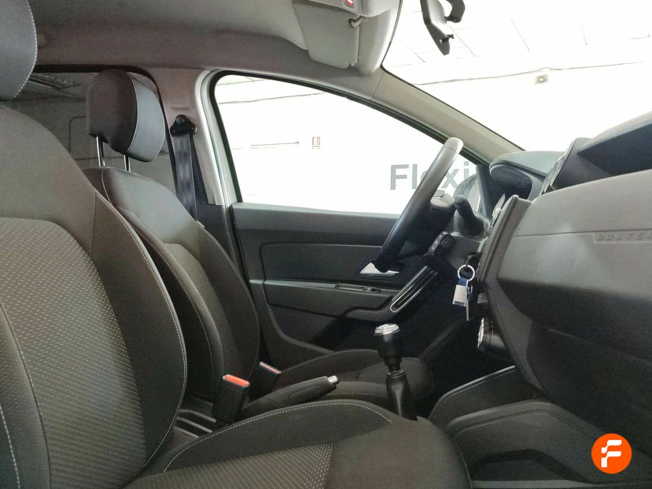 Foto Dacia Duster 19