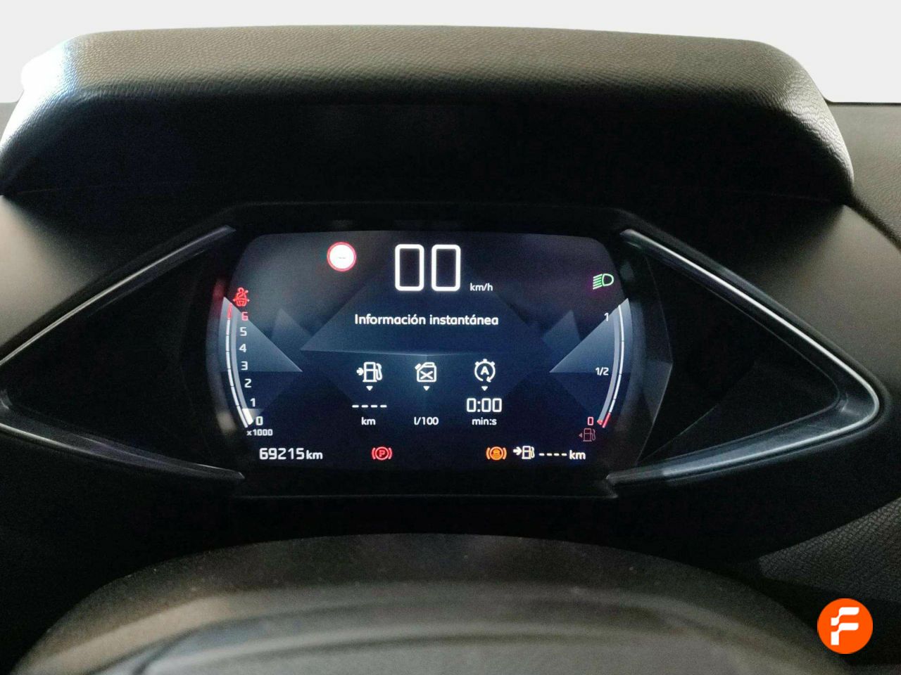 Foto DS Automobiles DS 3 10