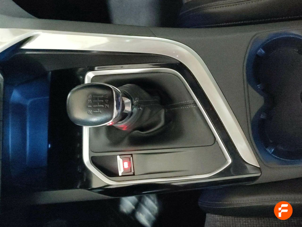 Foto Peugeot 5008 21