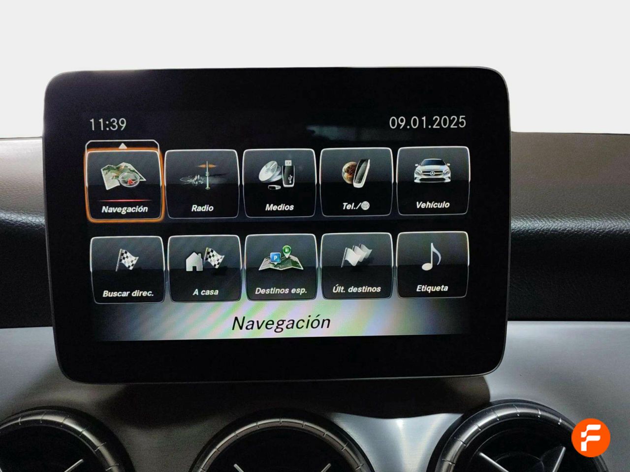 Foto Mercedes-Benz Clase CLA 10