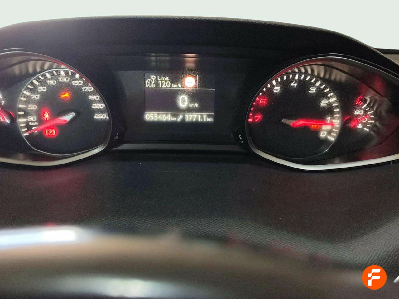Foto Peugeot 308 10