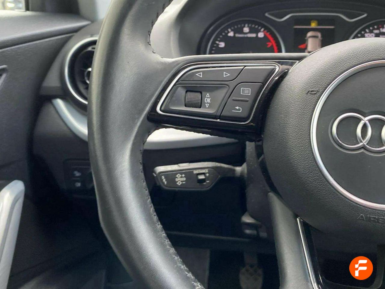 Foto Audi Q2 13