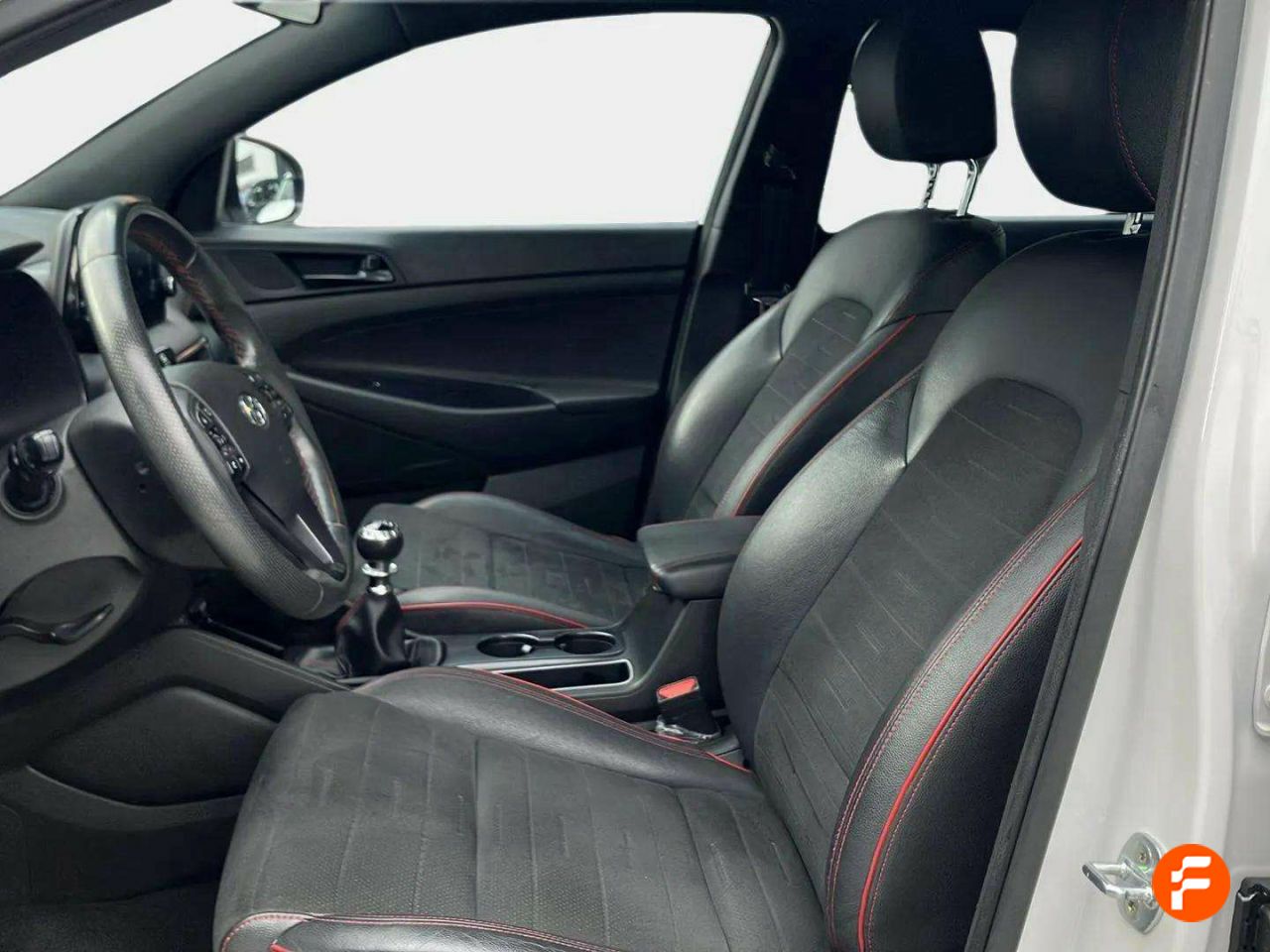 Foto Hyundai Tucson 15
