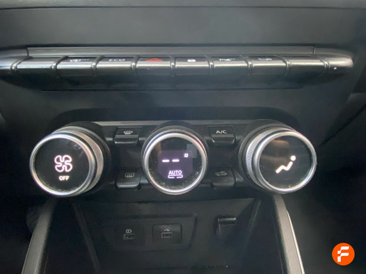 Foto Dacia Duster 14