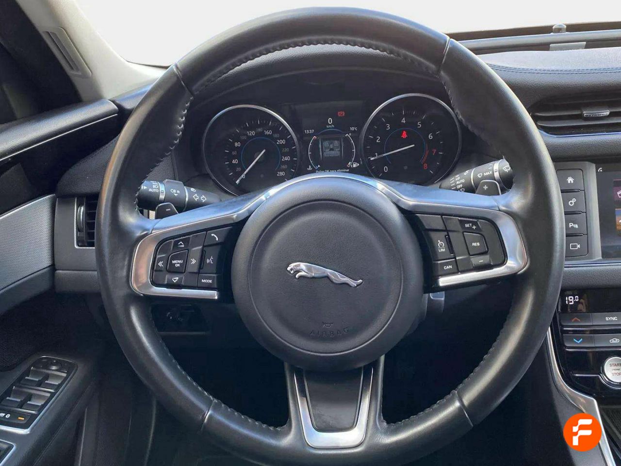 Foto Jaguar XF 12