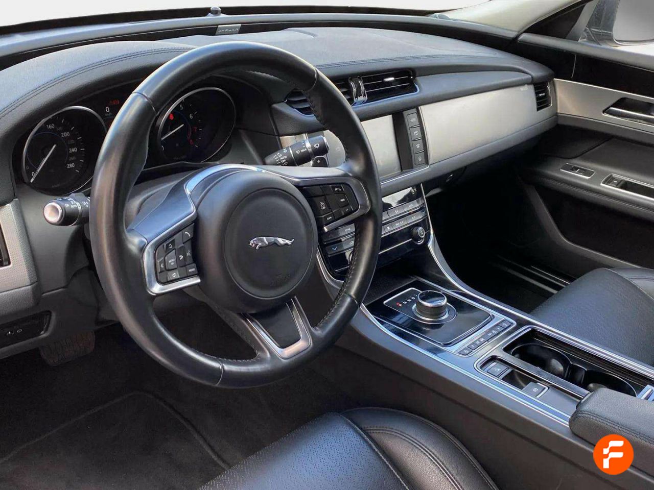 Foto Jaguar XF 19