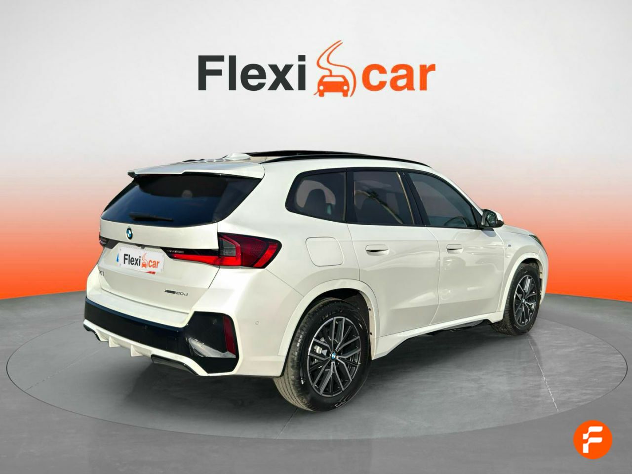 Foto BMW X1 9