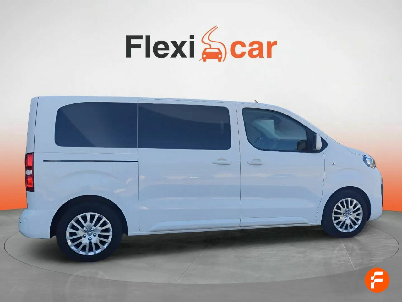 Foto Peugeot Traveller 9