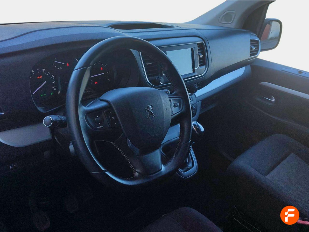 Foto Peugeot Traveller 13