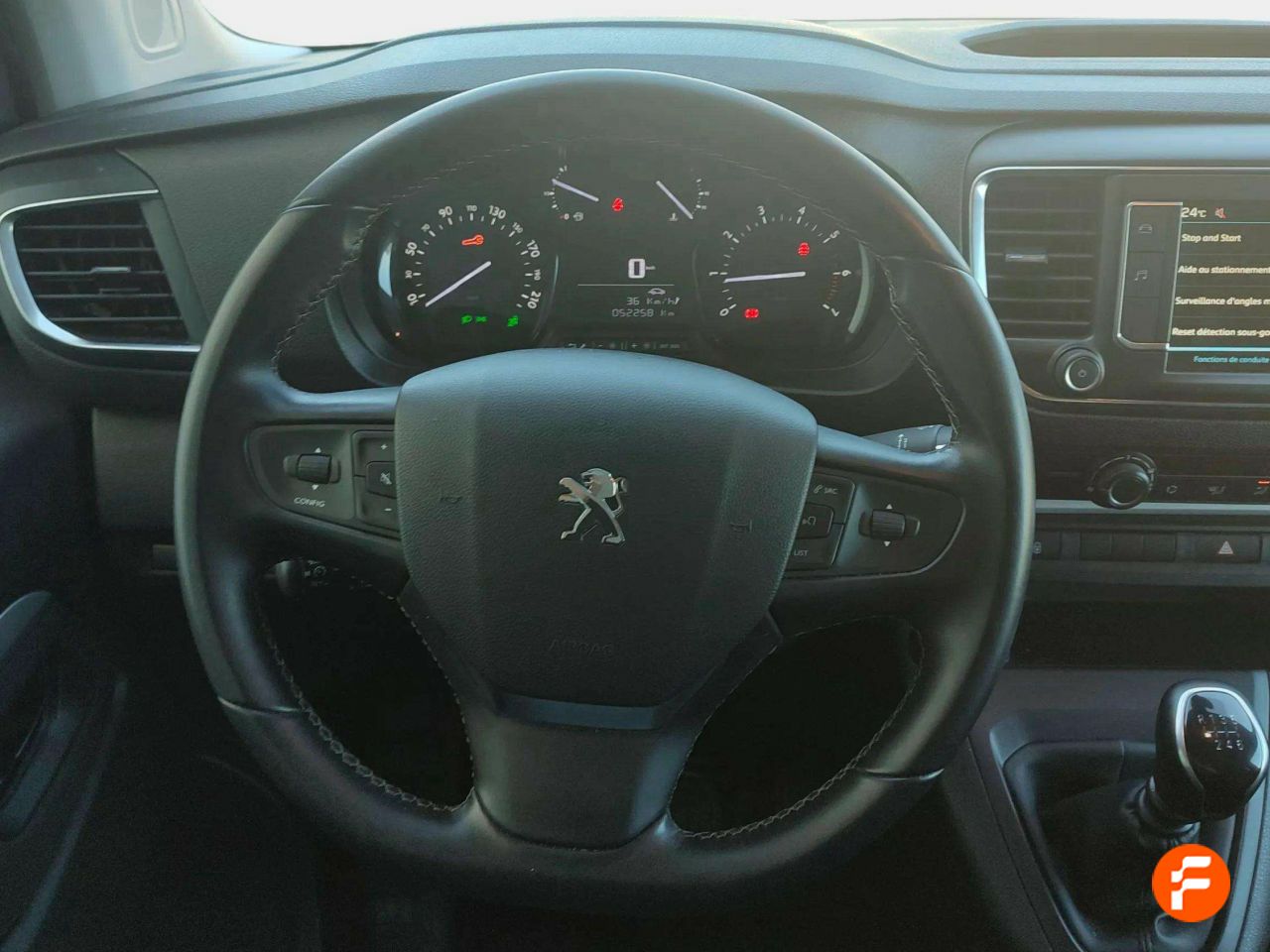 Foto Peugeot Traveller 17