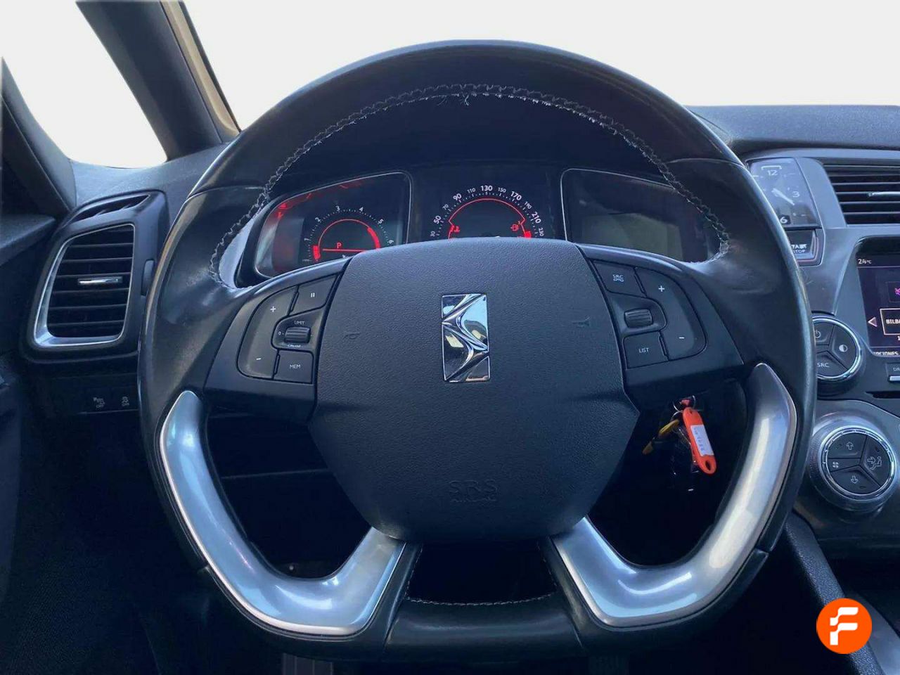 Foto DS Automobiles DS 5 12