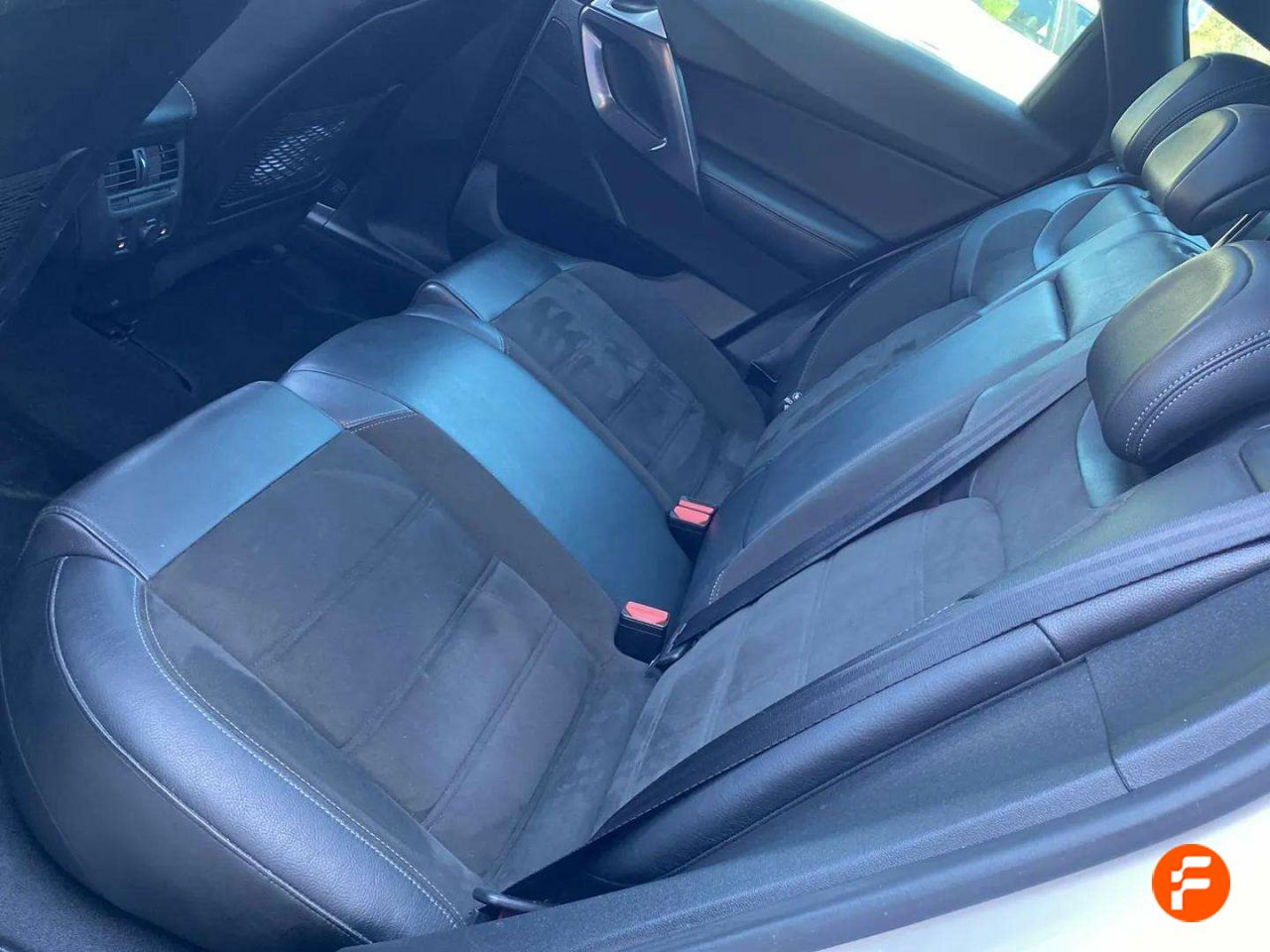 Foto DS Automobiles DS 5 22