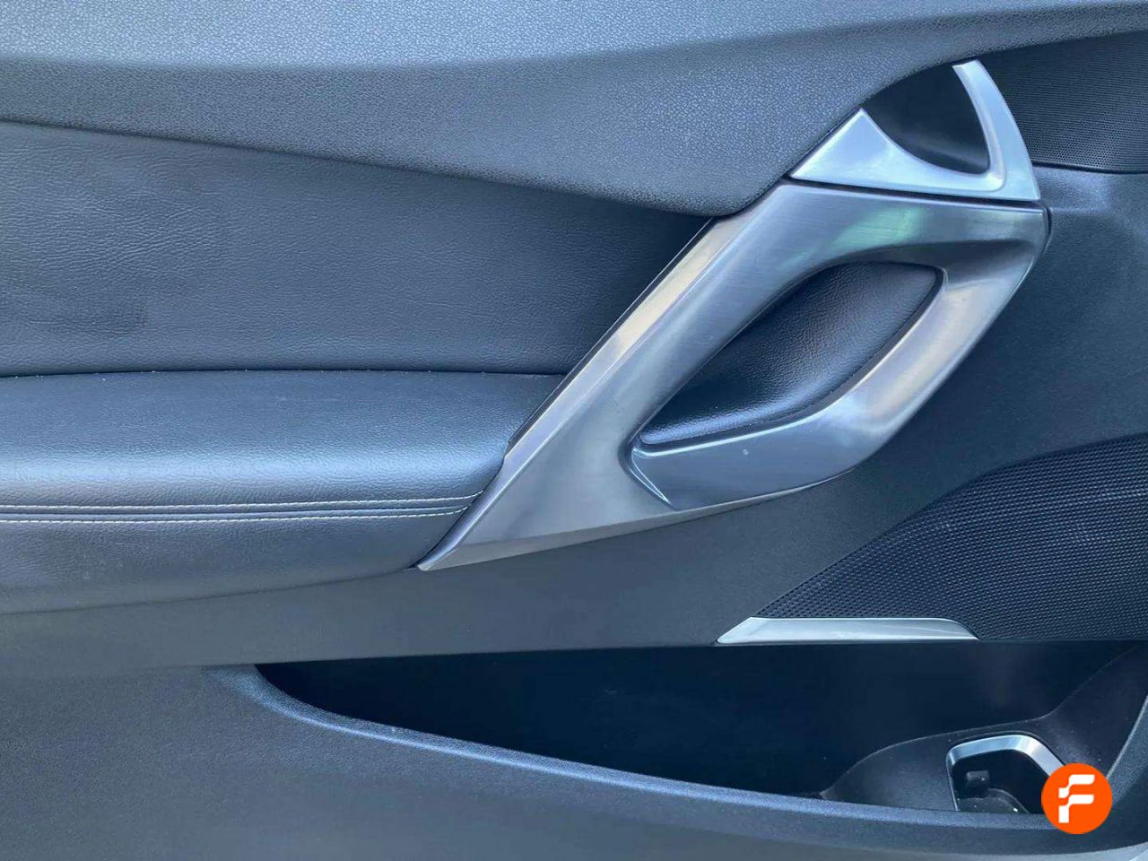 Foto DS Automobiles DS 5 23