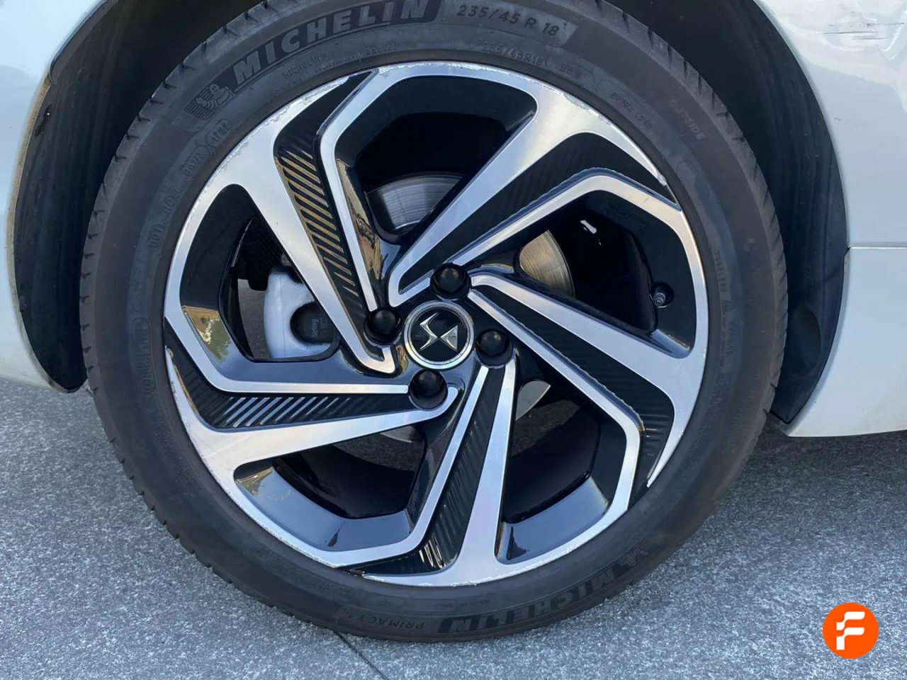 Foto DS Automobiles DS 5 27